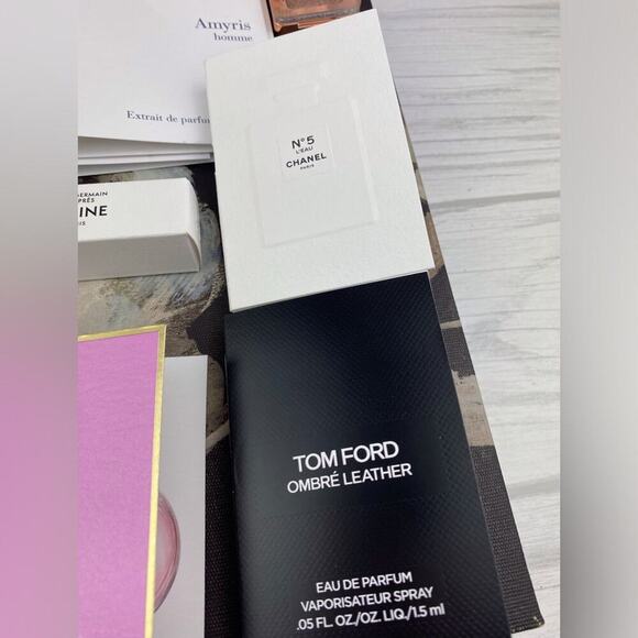 NWT Prestige Beauty Fragrance 30 Piece Gucci Celine and More Sample Set. - Picture 13 of 16